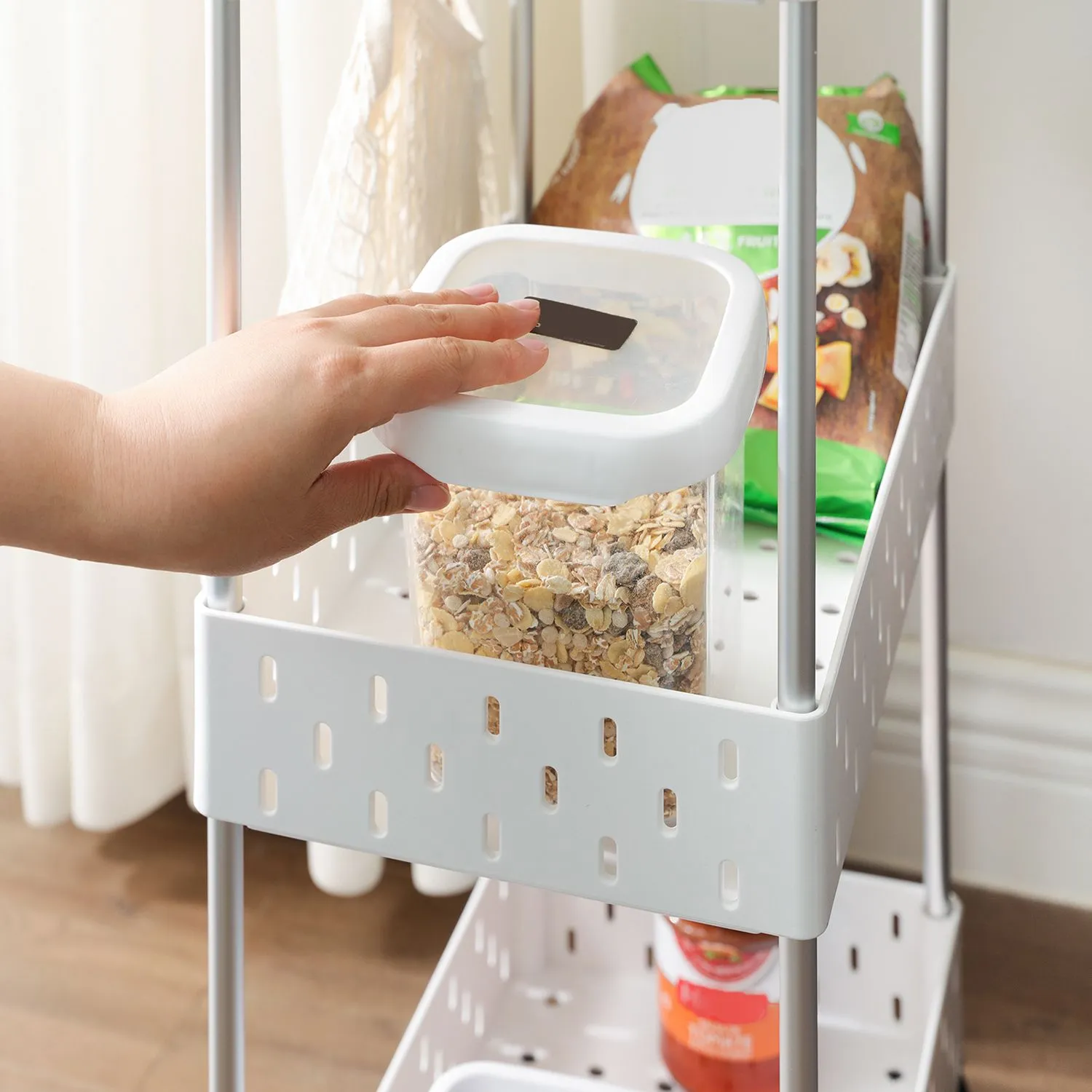 Virtuvinis vežimėlis baltas plastikinis 3 lentynų Virtuvinis vežimėlis baltas plastikinis 3 lentynų Akcija