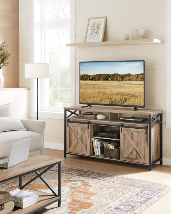 TV spintelė šviesiai ruda stumdomomis durelėmis 147cm 2