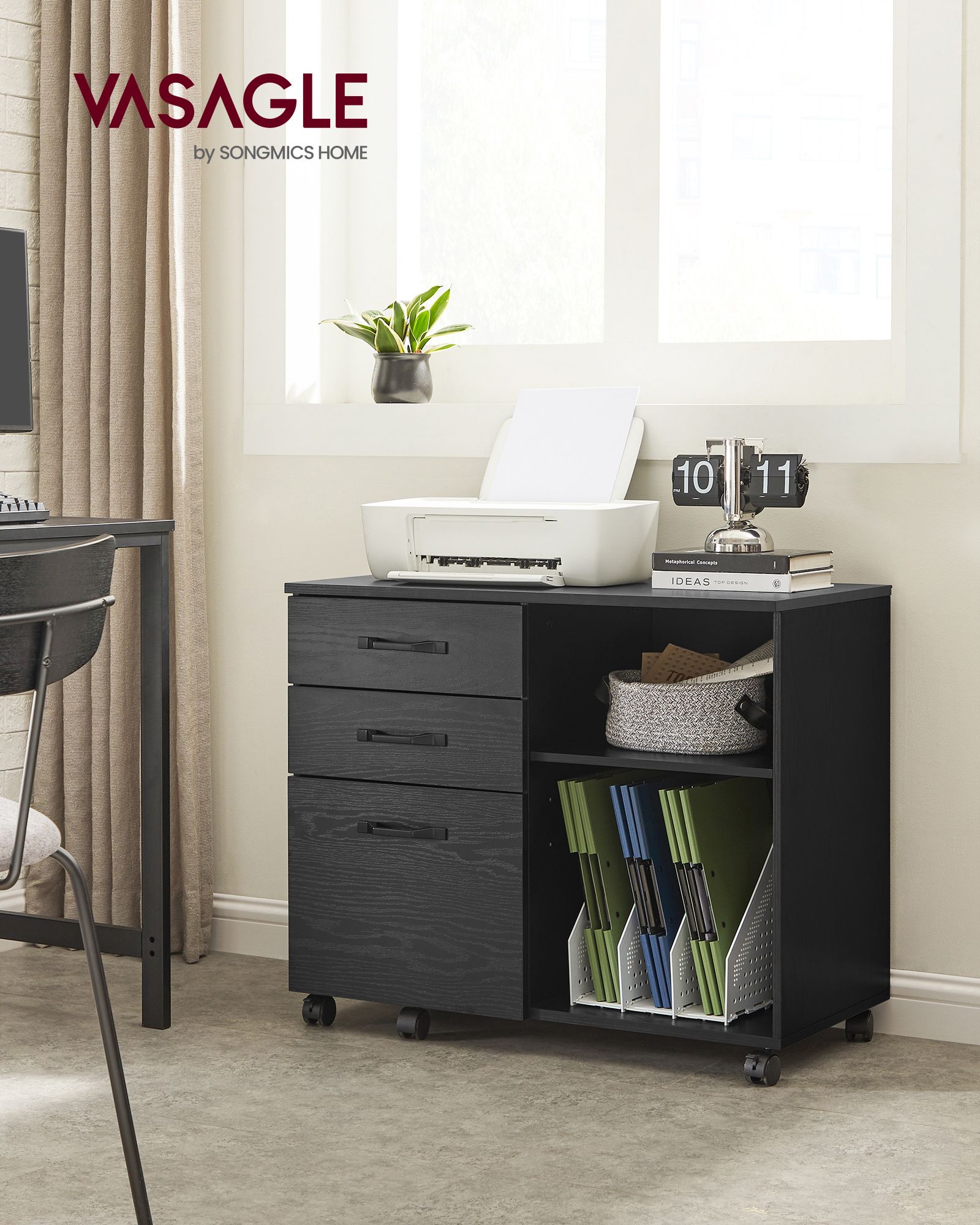 Juoda spintelė su 3 stalčiais, lentyna ir ratukais 2 Juoda spintelė su 3 stalčiais, lentyna ir ratukais 2