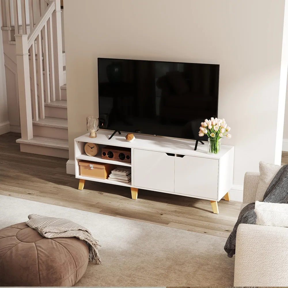 TV spintelė su 2 durelėmis balta 140 cm TV spintelė su 2 durelėmis balta 140 cm Akcija